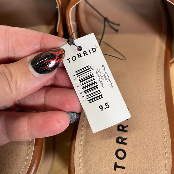 Torrid Women 9.5 WW Cognac Brown Wood Block Heel Mule Slip On Gold Rivet Boho - Picture 8 of 9